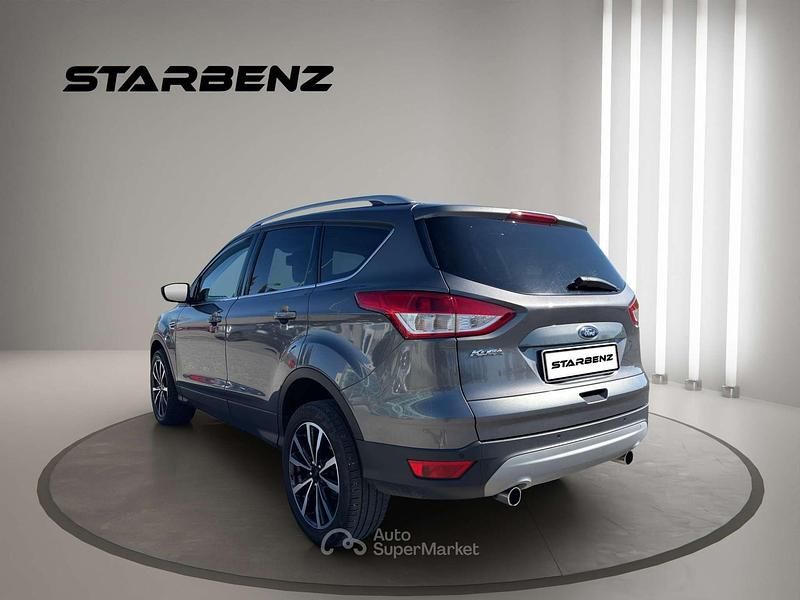 Usata Ford Kuga Titanium 140 CV (102 kW) 2014 Grigio SUV