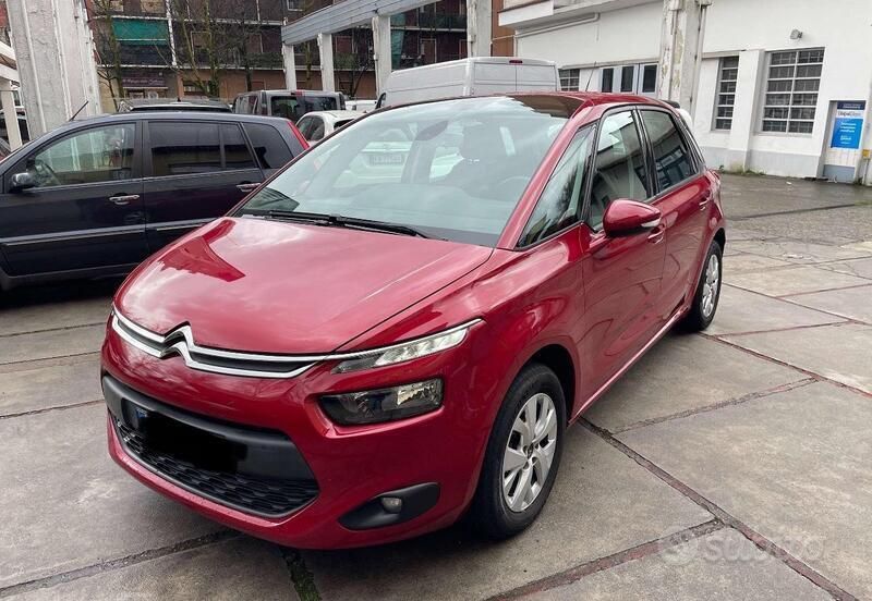 Rosso Usata 2015 Citroën C4 Picasso Monovolume | 6000 € (Ottimo prezzo) - Immagine 1/4