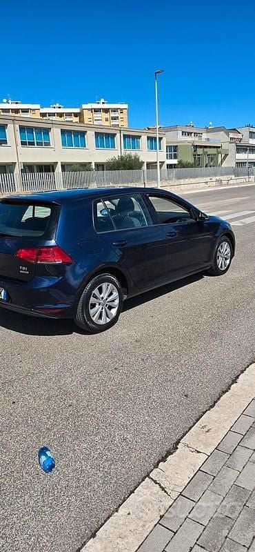 Usata VW Golf VII 105 CV (77 kW) 2012 Berlina