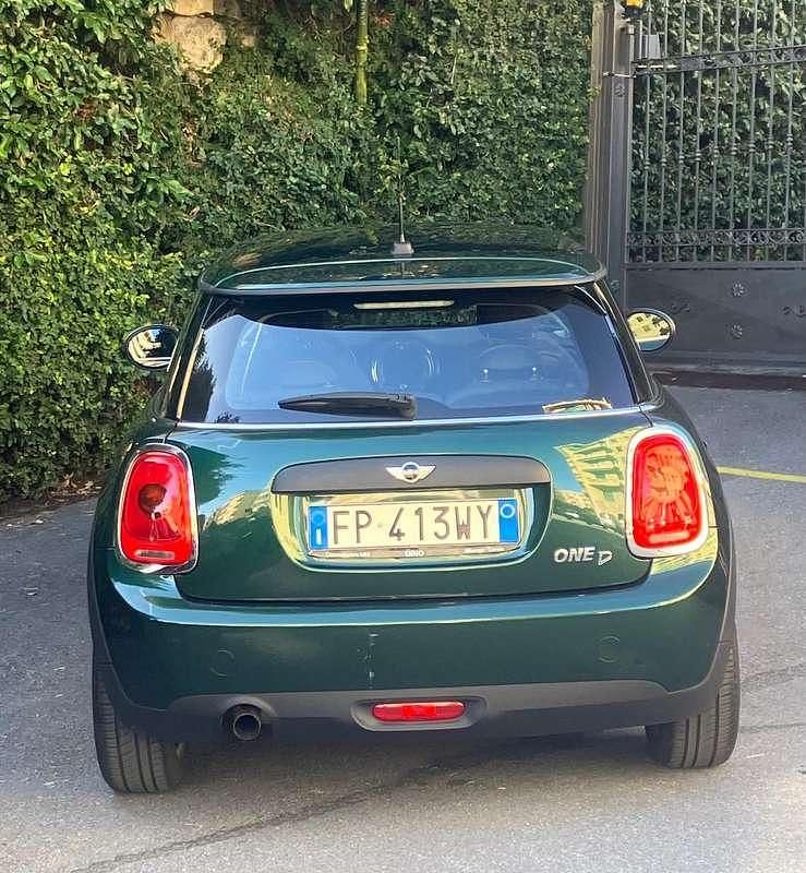 Usata Mini One D 95 CV (69 kW) 2018 Verde Utilitaria