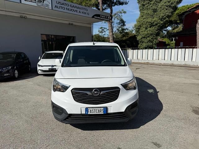 Usata Opel Combo S 100 CV (73 kW) 2021 Bianco Monovolume