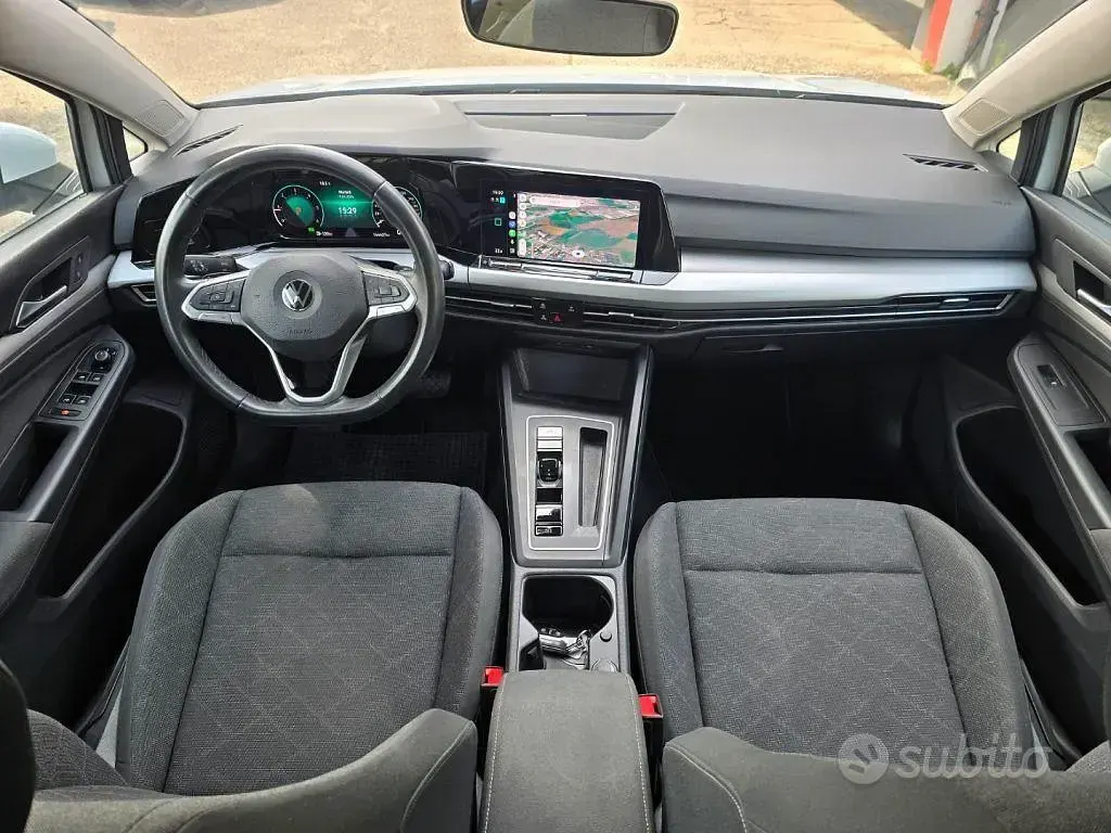 Usata VW Golf VIII 150 CV (110 kW) 2022 Bianco Berlina