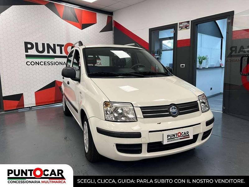 Usata Fiat Panda Active 69 CV (50 kW) 2011 Bianco Utilitaria