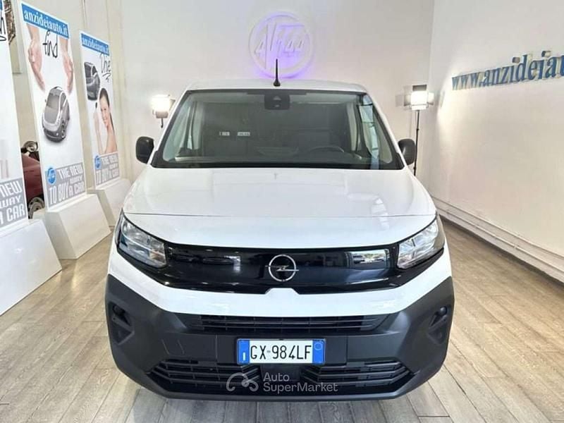 Usata Opel Combo 102 CV (75 kW) 2025 Bianco Monovolume