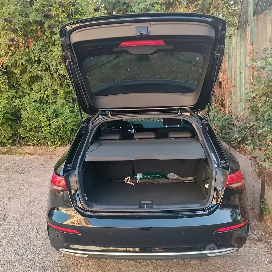 Usata Audi A3 116 CV (85 kW) 2022 Nero Berlina