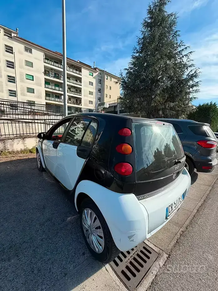 Usata Smart ForFour Pulse 68 CV (50 kW) 2004 Utilitaria