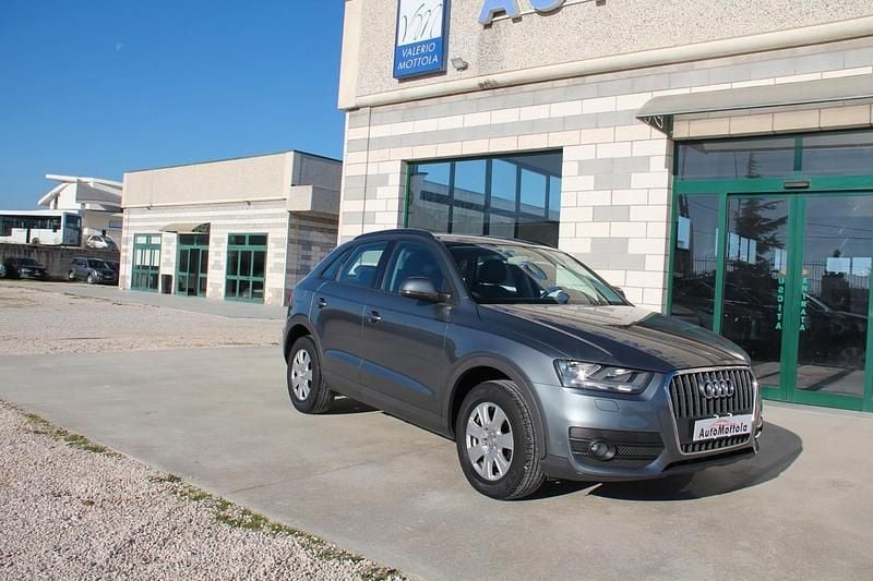Usata Audi Q3 Business 140 CV (102 kW) 2014 Grigio SUV
