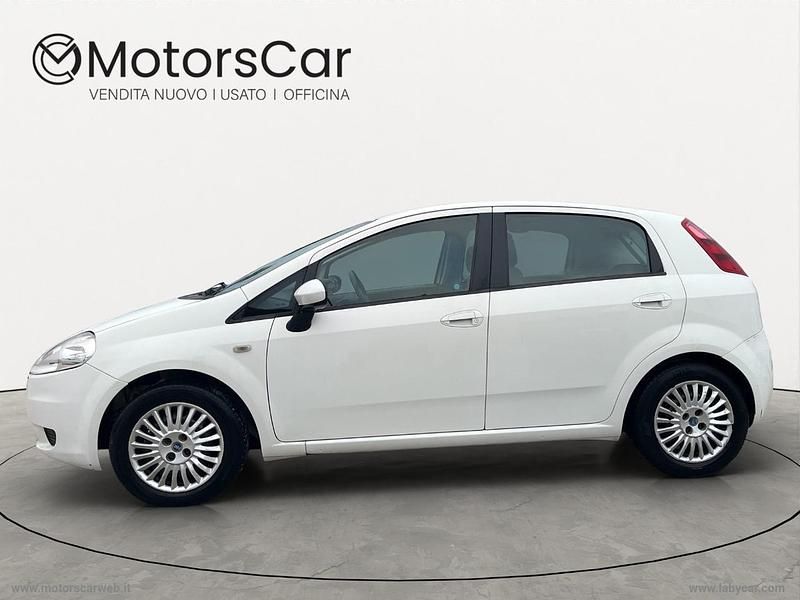 Usata Fiat Grande Punto Active 75 CV (55 kW) 2007 Bianco Utilitaria