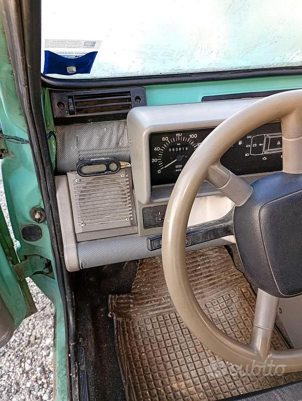 Usata Fiat Panda 54 CV (39 kW) 2001 Verde Utilitaria