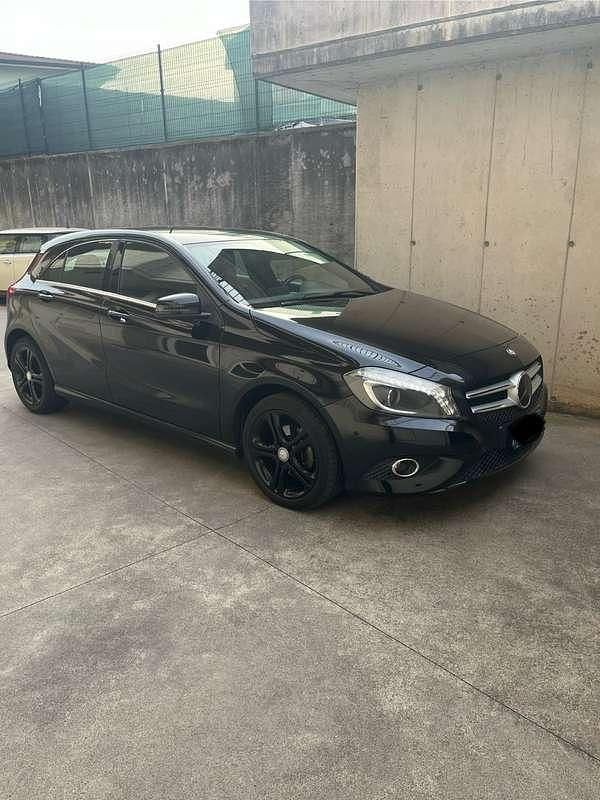 Usata Mercedes A180 Edition 109 CV (80 kW) 2015 Nero Berlina