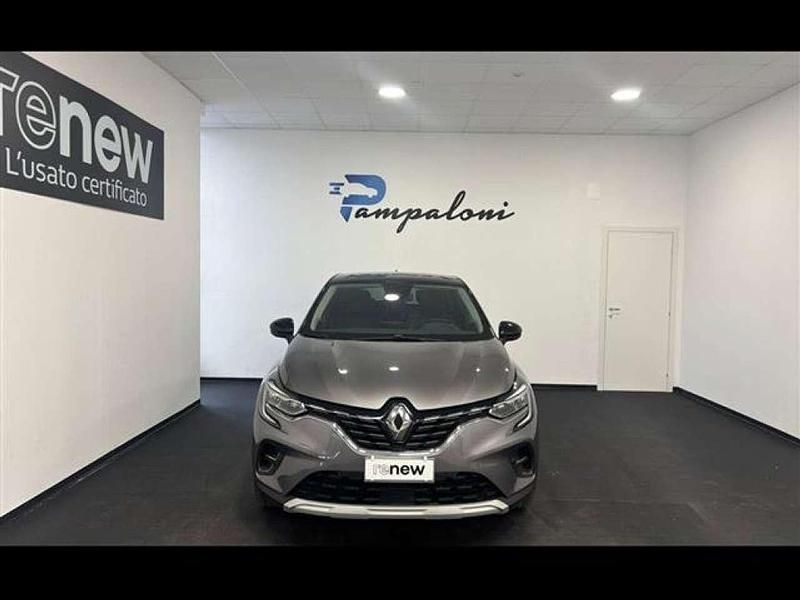 Second-hand Renault Captur Intens 160 CP (117 kW) 2022 Gri SUV