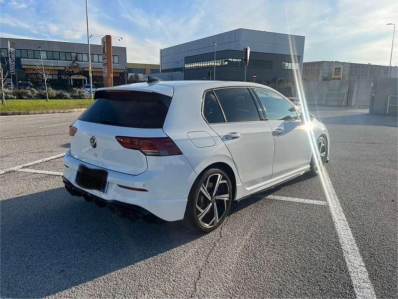 Usata VW Golf VIII R 320 CV (235 kW) 2022 Bianco