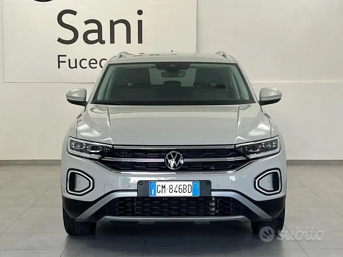 Usata VW T-Roc Style 116 CV (85 kW) 2023 Giallo SUV