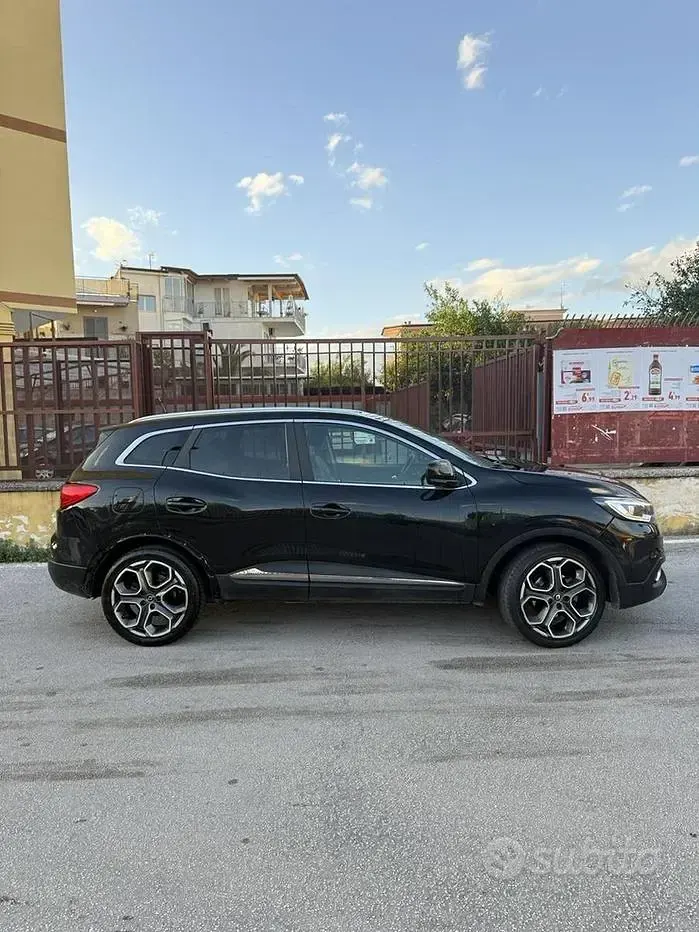 Usata Renault Kadjar 110 CV (80 kW) 2017 Nero SUV