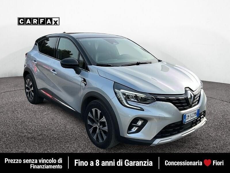 Usata Renault Captur Intens 101 CV (74 kW) 2023 Grigio SUV