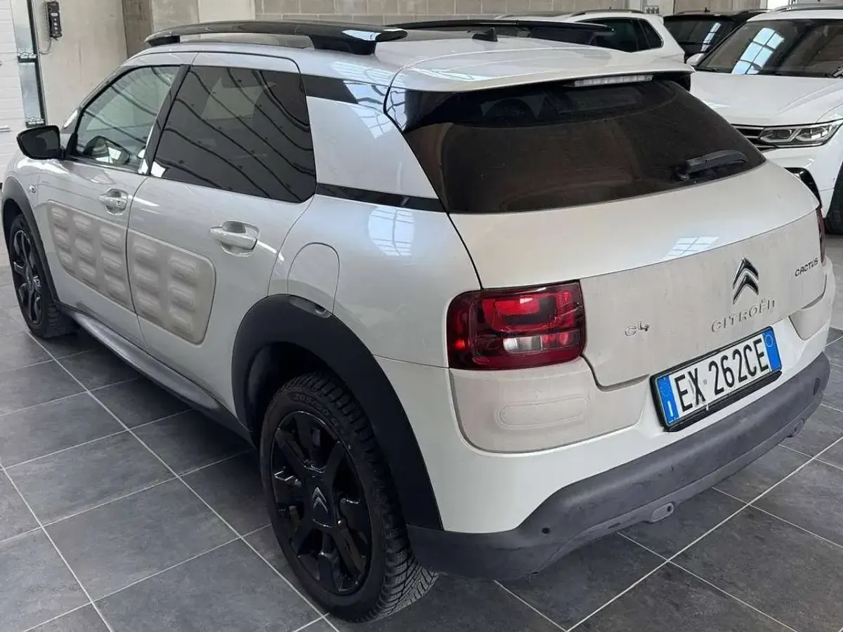 Usata Citroën C4 Shine Edition 92 CV (67 kW) 2014 Argento SUV