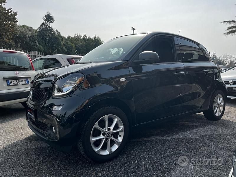 Usata Smart ForFour Passion 71 CV (52 kW) 2019 Nero Utilitaria