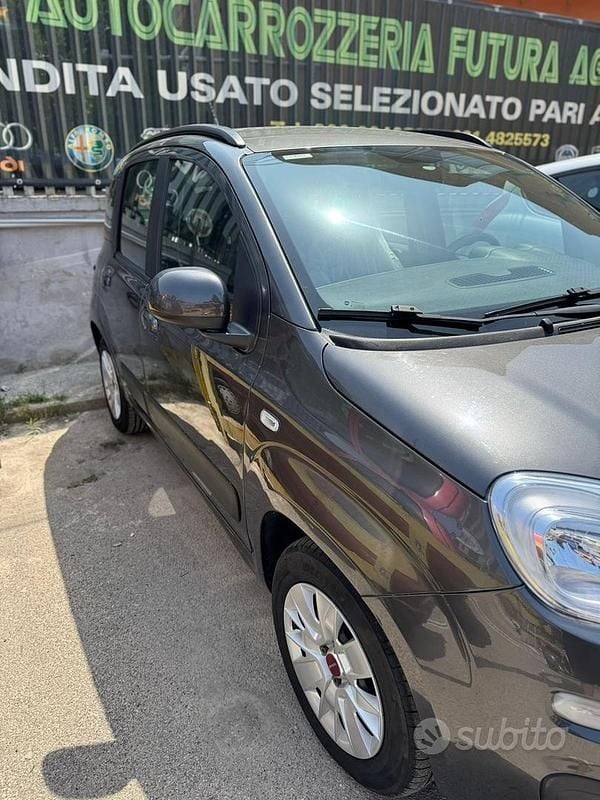 Usata Fiat Panda 69 CV (50 kW) 2016 Grigio Utilitaria