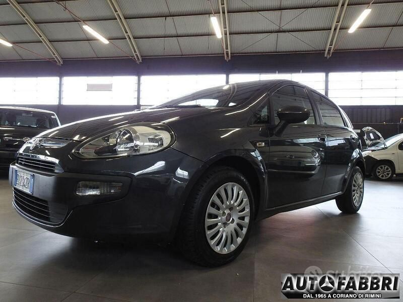Usata Fiat Punto Evo Dynamic 69 CV (50 kW) 2011 Grigio(met.) Utilitaria