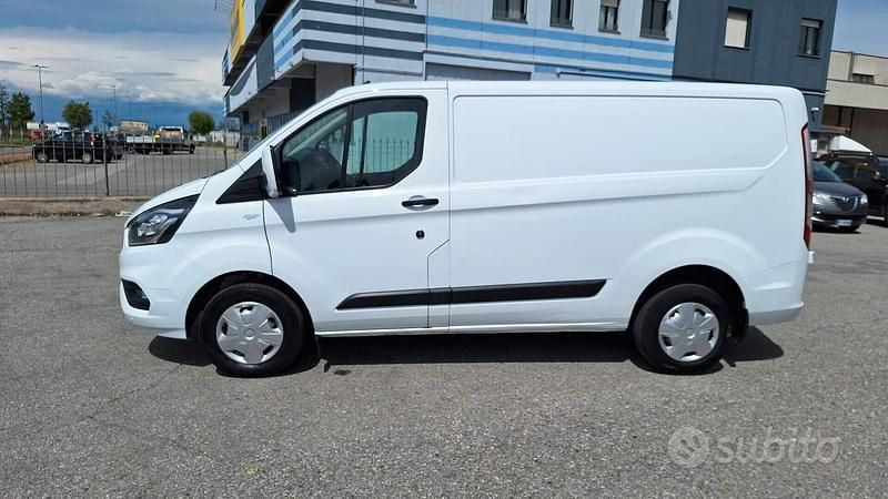 Usata Ford Transit Custom Trend 130 CV (95 kW) 2023 Bianco Berlina