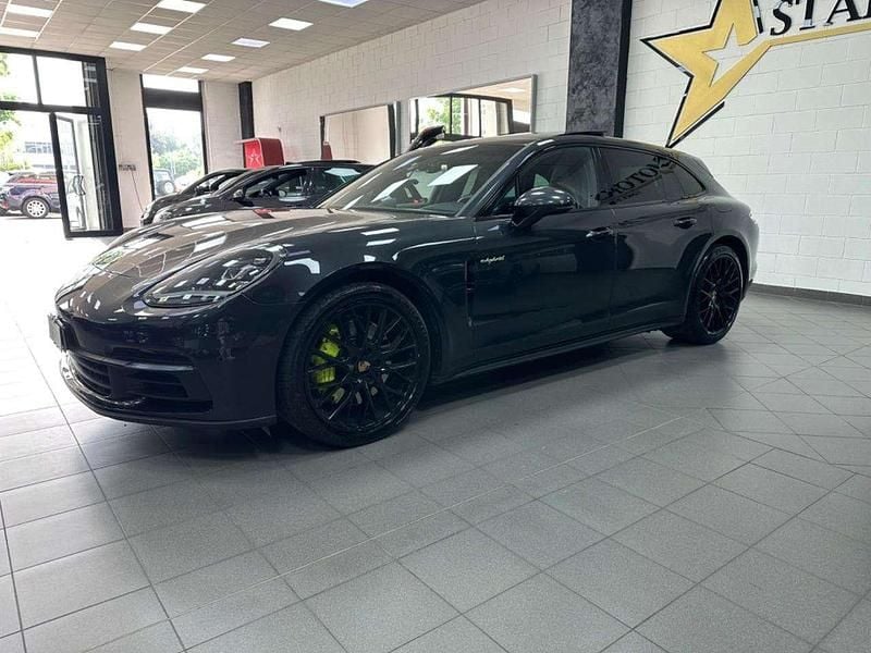 Usata Porsche Panamera Sport Turismo 330 CV (242 kW) 2019 Grigio Station wagon