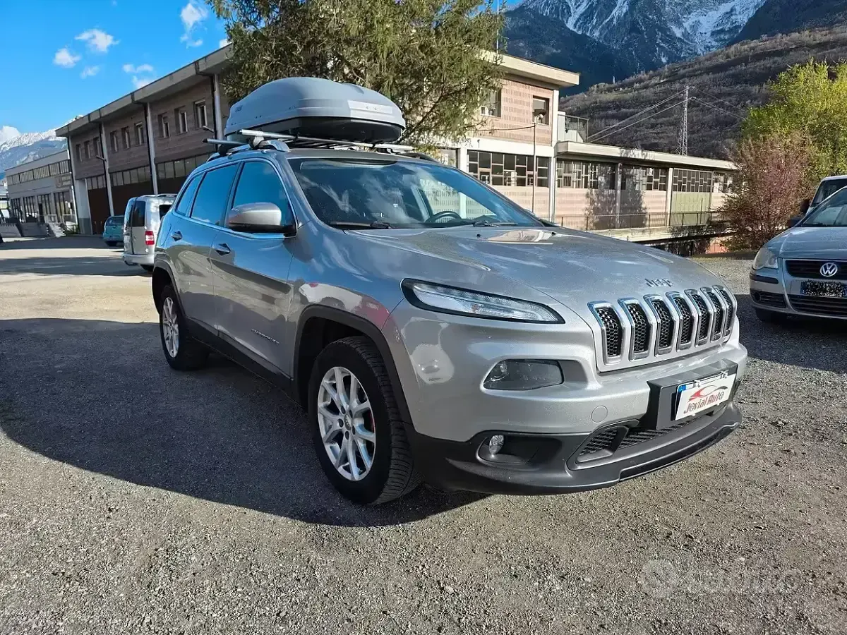 Usata Jeep Cherokee 185 CV (136 kW) 2015 Grigio SUV