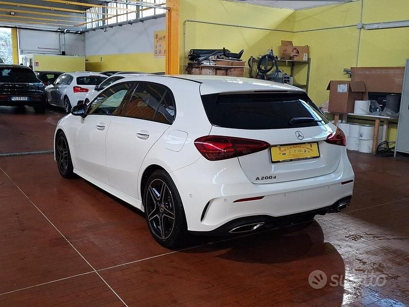 Usata Mercedes A200 AMG Line Premium 149 CV (109 kW) 2024 Bianco Berlina