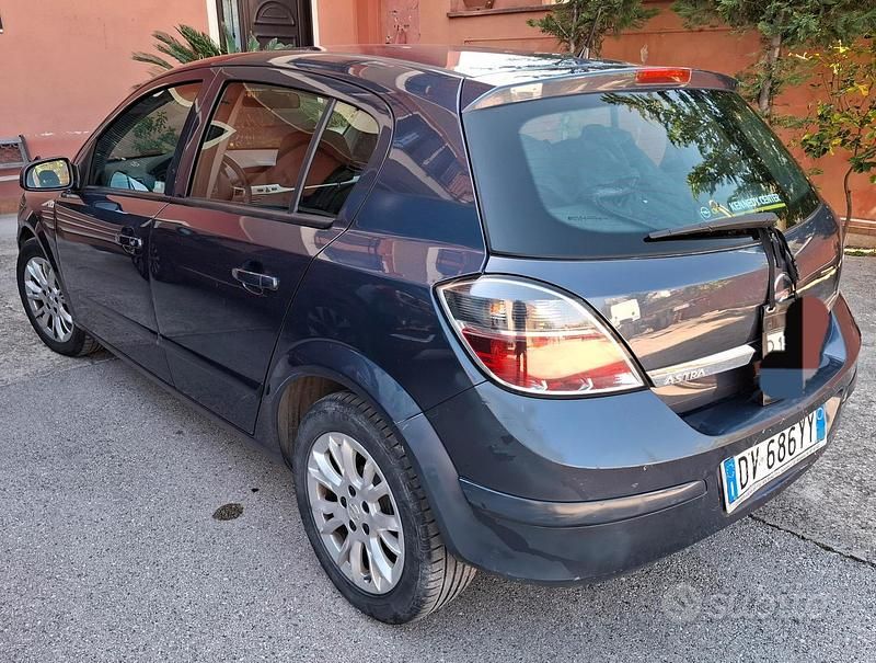 Usata Opel Astra 2009 Berlina