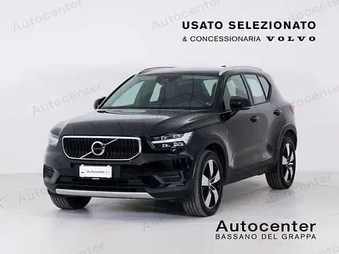 Usata Volvo XC40 Momentum 150 CV (110 kW) 2018 SUV