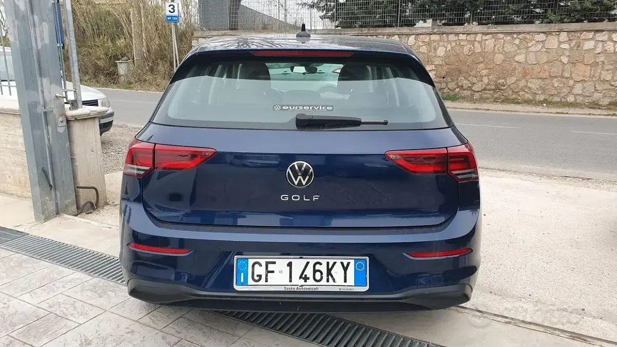 Usata VW Golf VIII 116 CV (85 kW) 2021 Blu Berlina