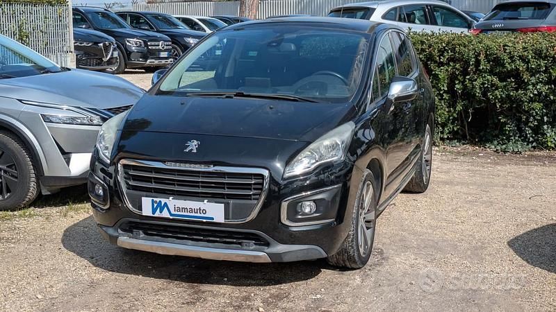 Usata Peugeot 3008 Allure 120 CV (88 kW) 2016 Nero SUV