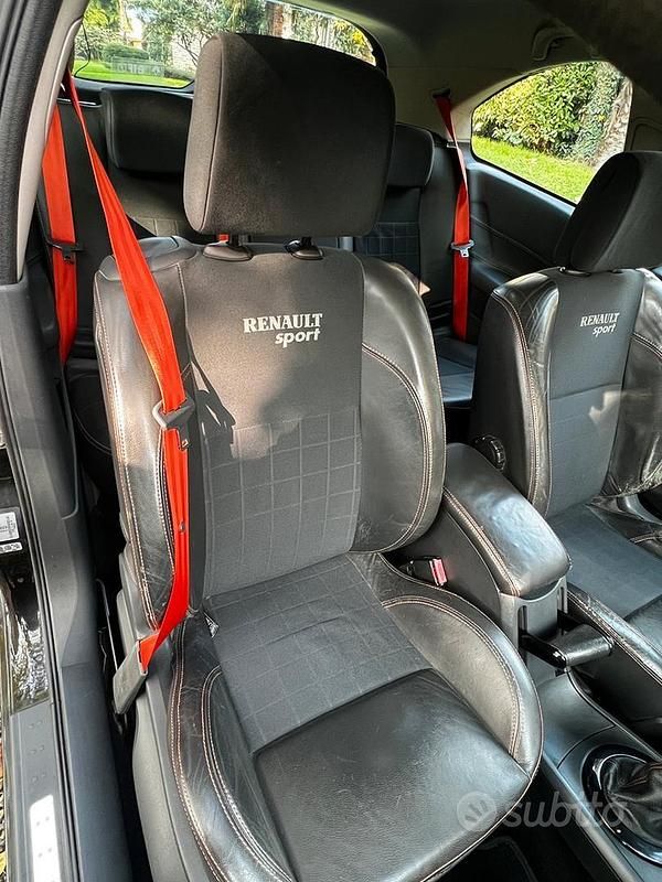 Usata Renault Mégane II R.S. 225 CV (165 kW) 2002 Nero Berlina