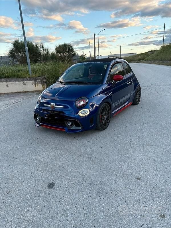 Usata Abarth 595C 145 CV (106 kW) 2017 Blu Cabrio