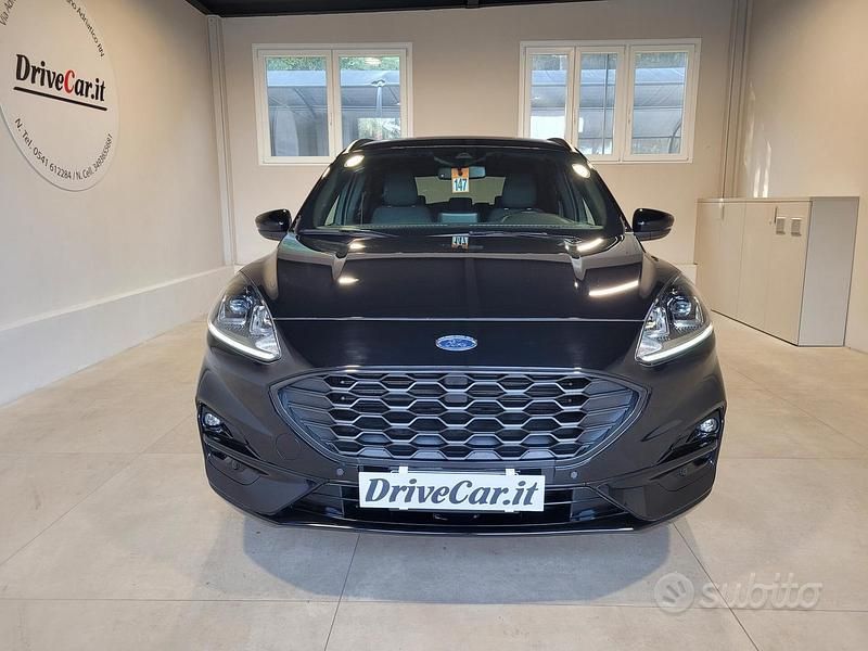 Usata Ford Kuga ST-Line 120 CV (88 kW) 2024 Nero SUV