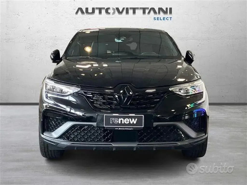 Usata Renault Arkana Engineered 94 CV (69 kW) 2023 Nero SUV