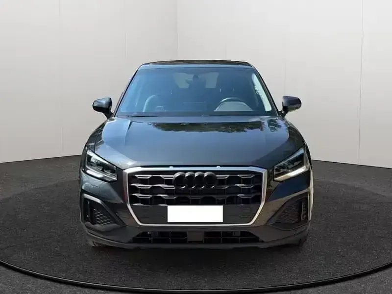 Usata Audi Q2 Admired 150 CV (110 kW) 2022 Grigio SUV