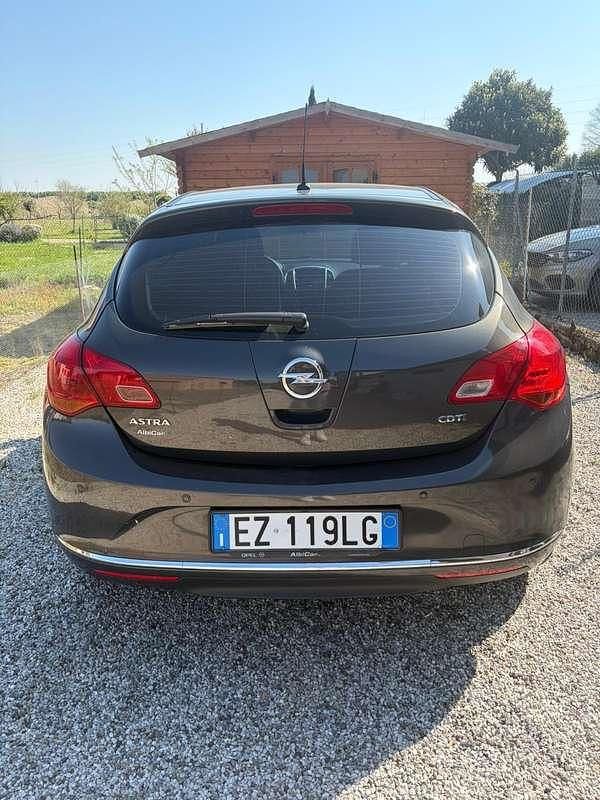 Usata Opel Astra S 110 CV (80 kW) 2015 Berlina