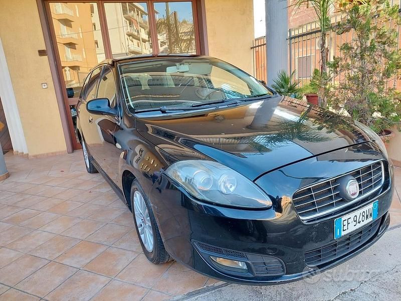 Usata Fiat Croma Dynamic 120 CV (88 kW) 2010 Nero Berlina