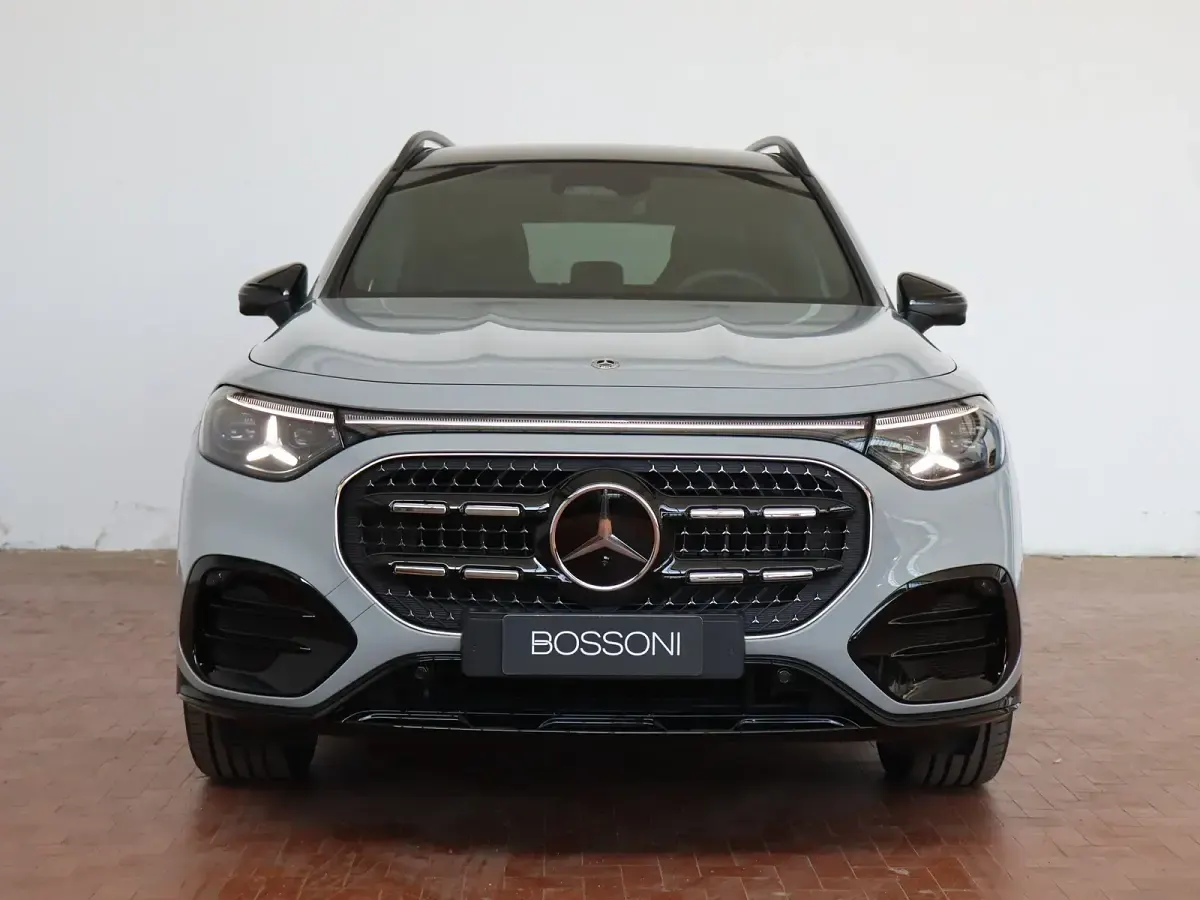 Nuova Mercedes GLB200 Advanced Plus 163 CV (119 kW) 2026 Grigio SUV