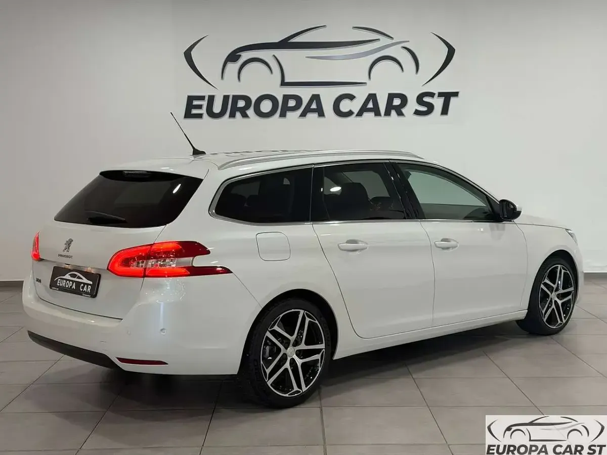 Usata Peugeot 308 Allure 120 CV (88 kW) 2018 Bianco Station wagon