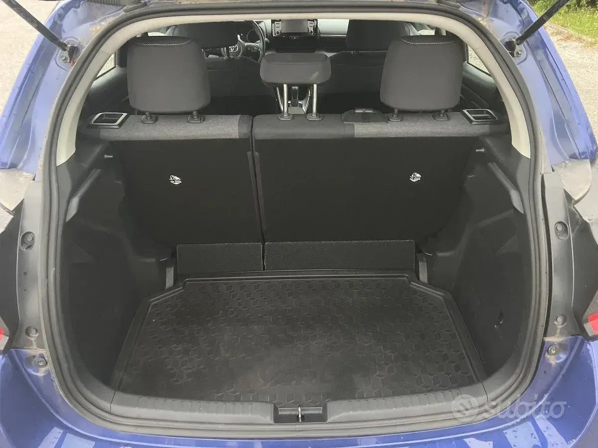 Usata Toyota Yaris Hybrid Trend 2022 Bluazzurro Berlina