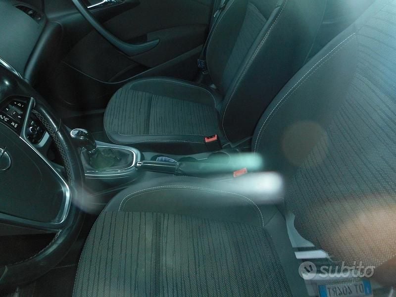 Usata Opel Astra Cosmo 140 CV (102 kW) 2016 Grigio Station wagon