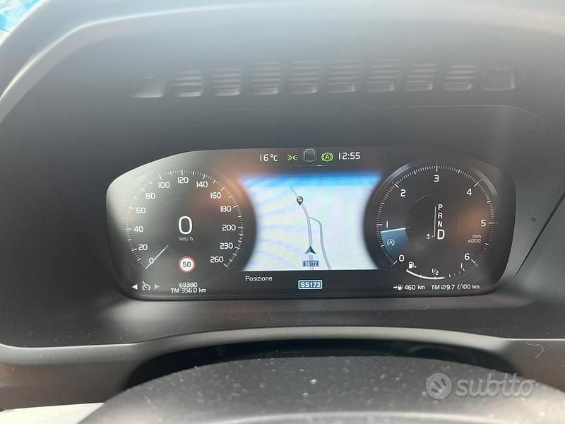 Usata Volvo XC90 Momentum 236 CV (173 kW) 2015 Bianco SUV