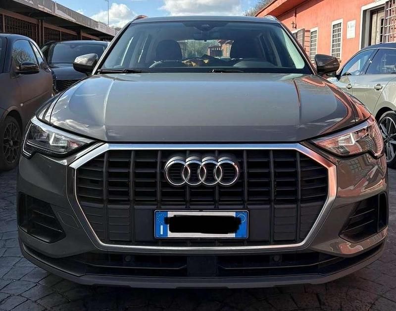 Usata Audi Q3 Business Plus 150 CV (110 kW) 2020 Grigio SUV