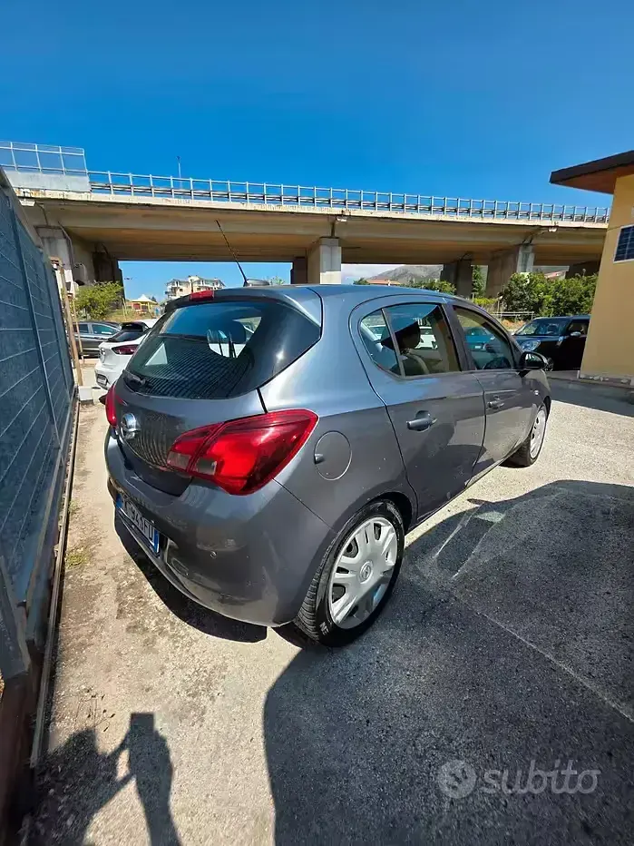 Usata Opel Corsa 69 CV (50 kW) 2017 Grigio Utilitaria
