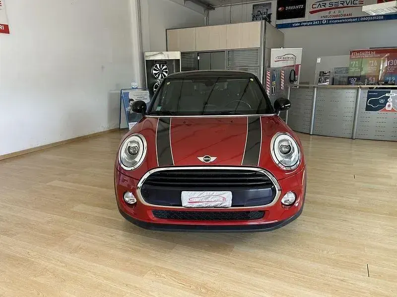 Usata Mini Cooper D 115 CV (84 kW) 2017 Utilitaria