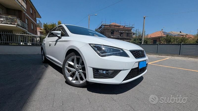Bianco Usata 2015 Seat Leon Tre volumi | 10.800 € (Buon prezzo) - Immagine 1/4