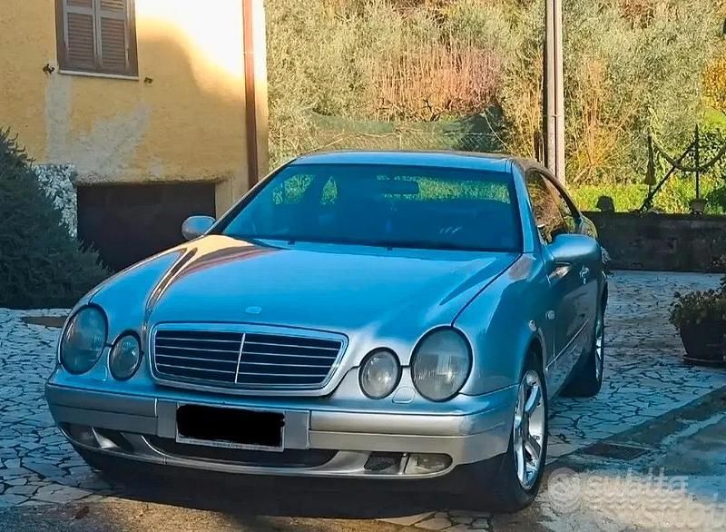 Usata Mercedes CLK200 1999 Grigio Coupé