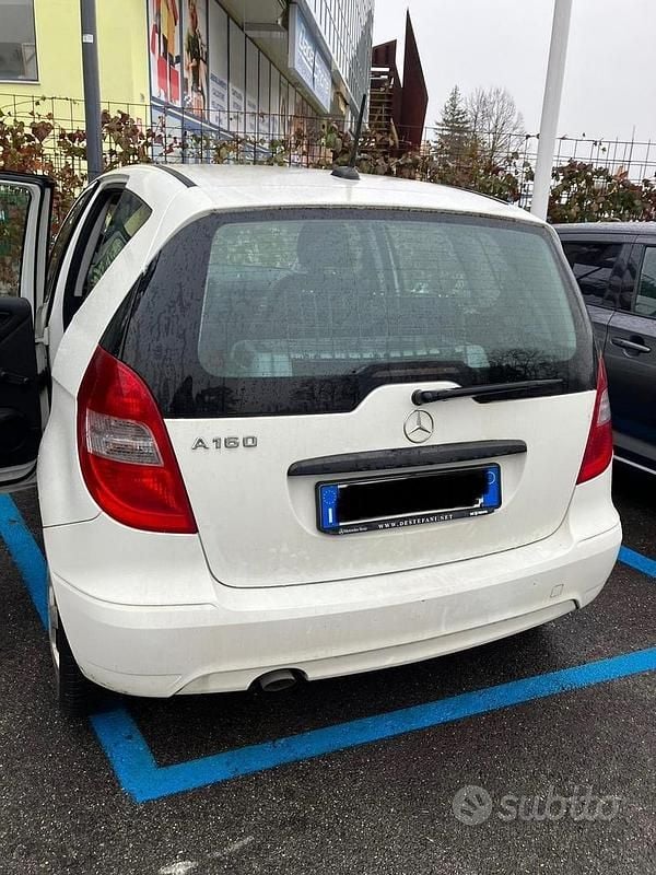 Usata Mercedes A150 Elegance 95 CV (69 kW) 2010 Bianco Berlina