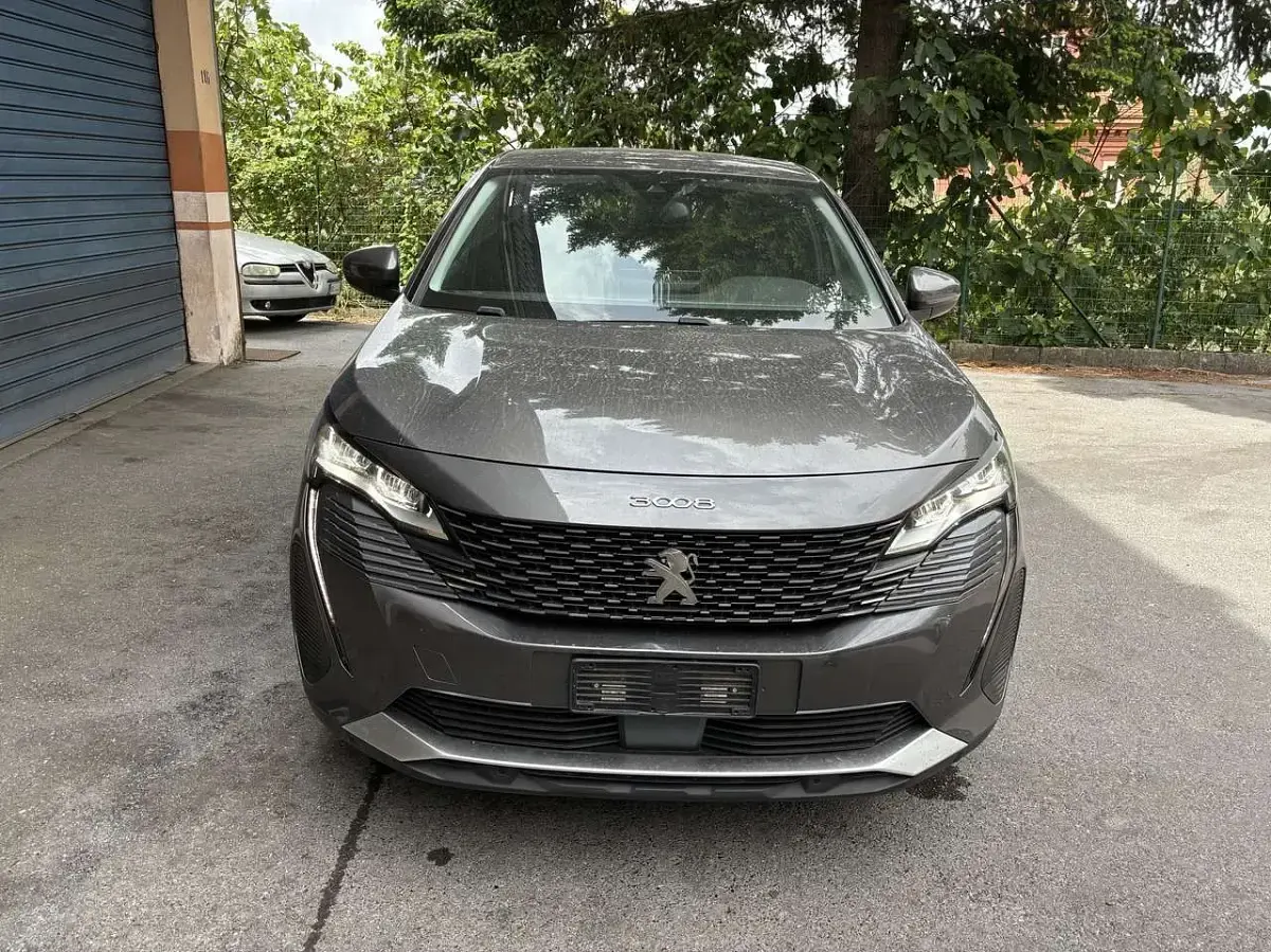 Usata Peugeot 3008 Allure 131 CV (96 kW) 2021 Grigio SUV